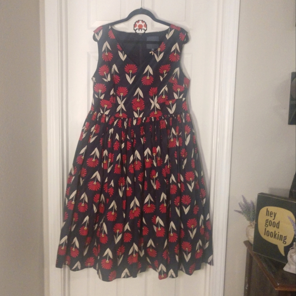 Modcloth Retro Floral Dress 16